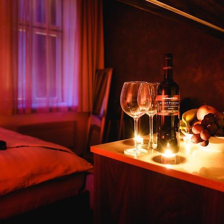 Fifty Shades Of Gray Studio, City Center Hradec Kralove Ngoại thất bức ảnh