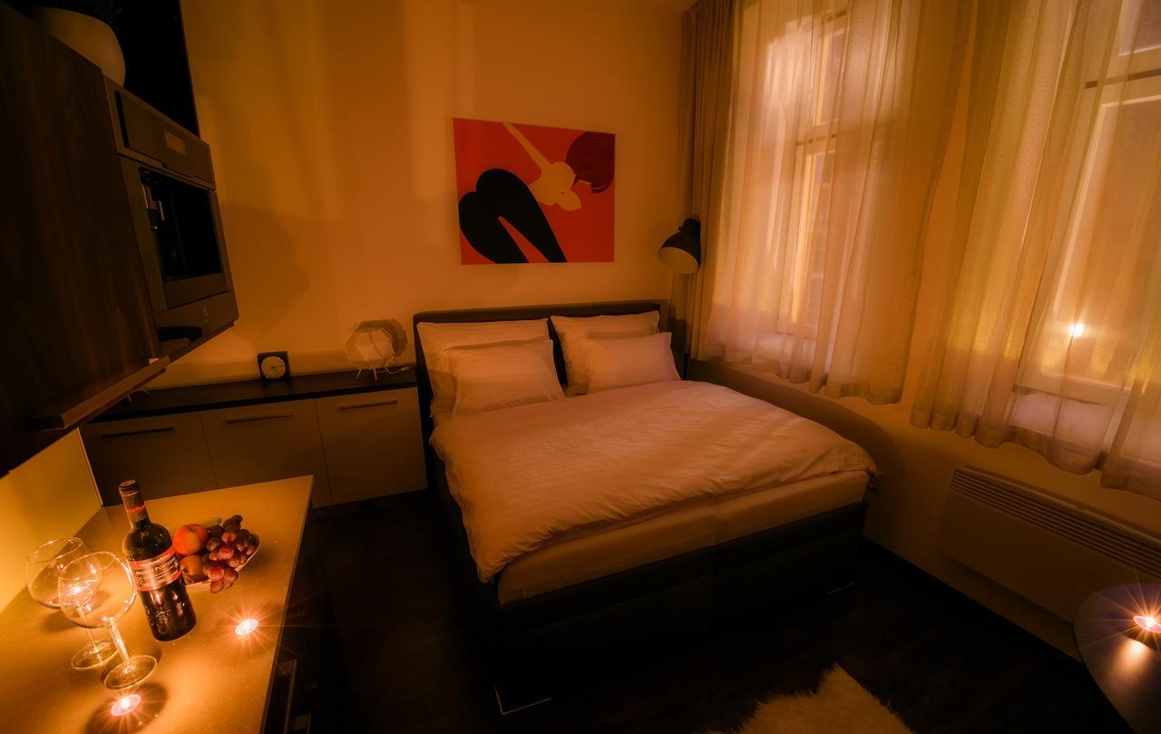 Fifty Shades Of Gray Studio, City Center Hradec Kralove Ngoại thất bức ảnh