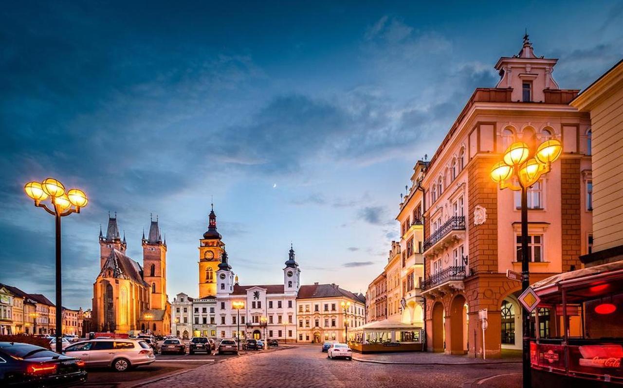 Fifty Shades Of Gray Studio, City Center Hradec Kralove Ngoại thất bức ảnh