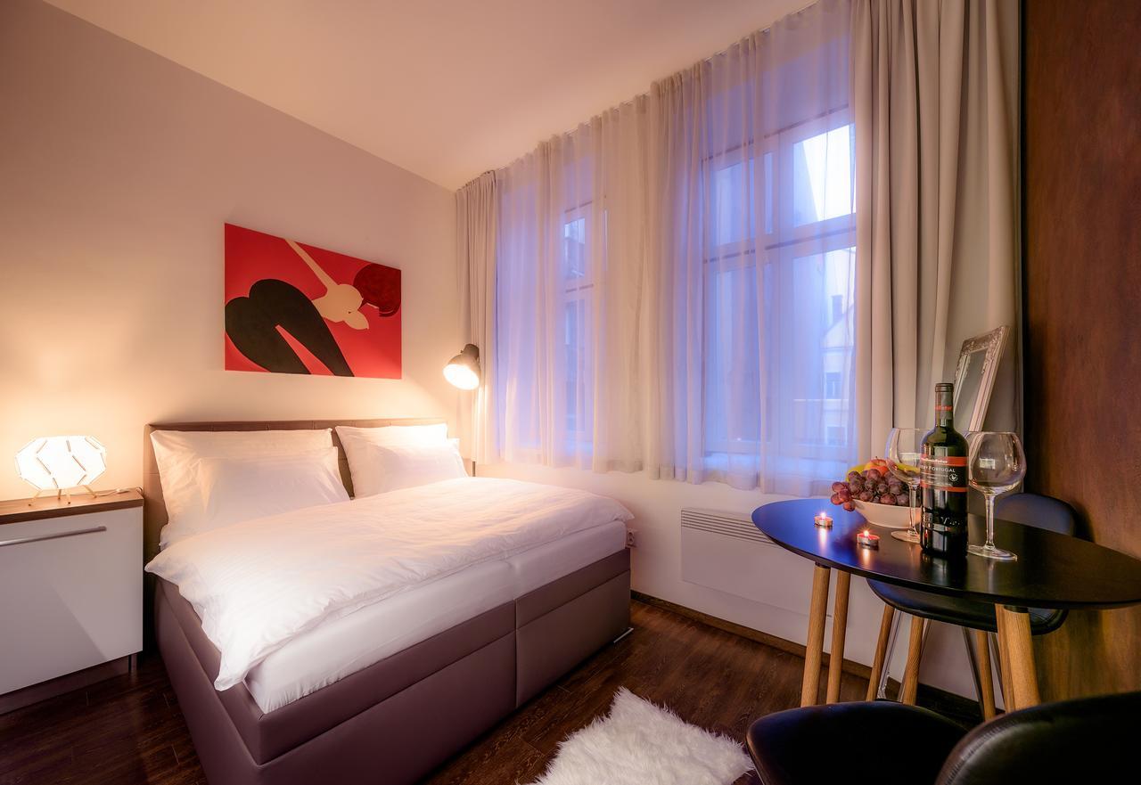 Fifty Shades Of Gray Studio, City Center Hradec Kralove Ngoại thất bức ảnh